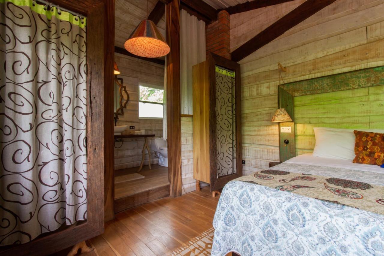 Latica Lodge Playa Negra Екстер'єр фото