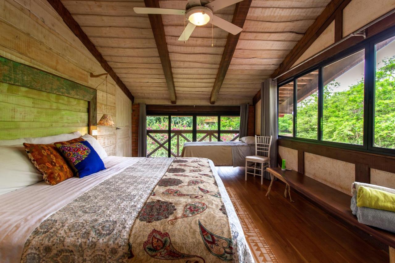 Latica Lodge Playa Negra Екстер'єр фото