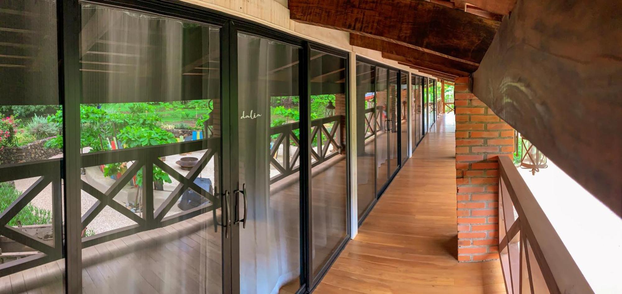 Latica Lodge Playa Negra Екстер'єр фото